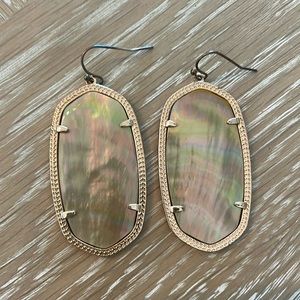 Kendra Scott // Drop Earrings